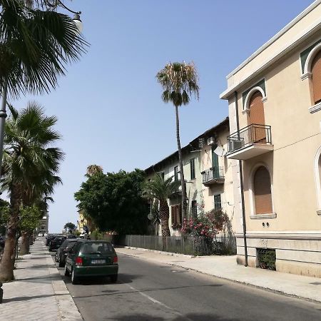 Guest House B&B Via Marina Reggio di Calabria Luaran gambar