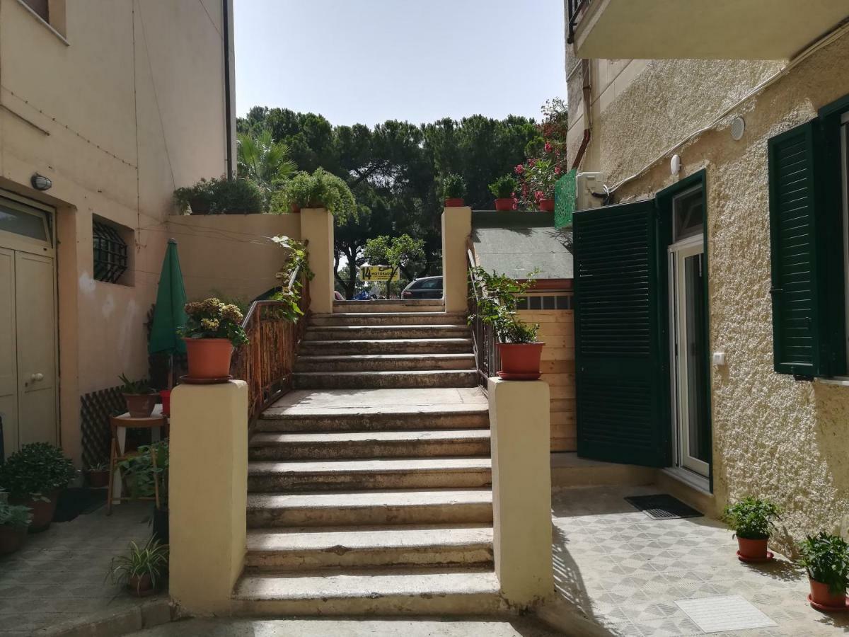 Guest House B&B Via Marina Reggio di Calabria Luaran gambar